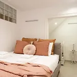 Chic 1Bed Retreat In Bairro Alto