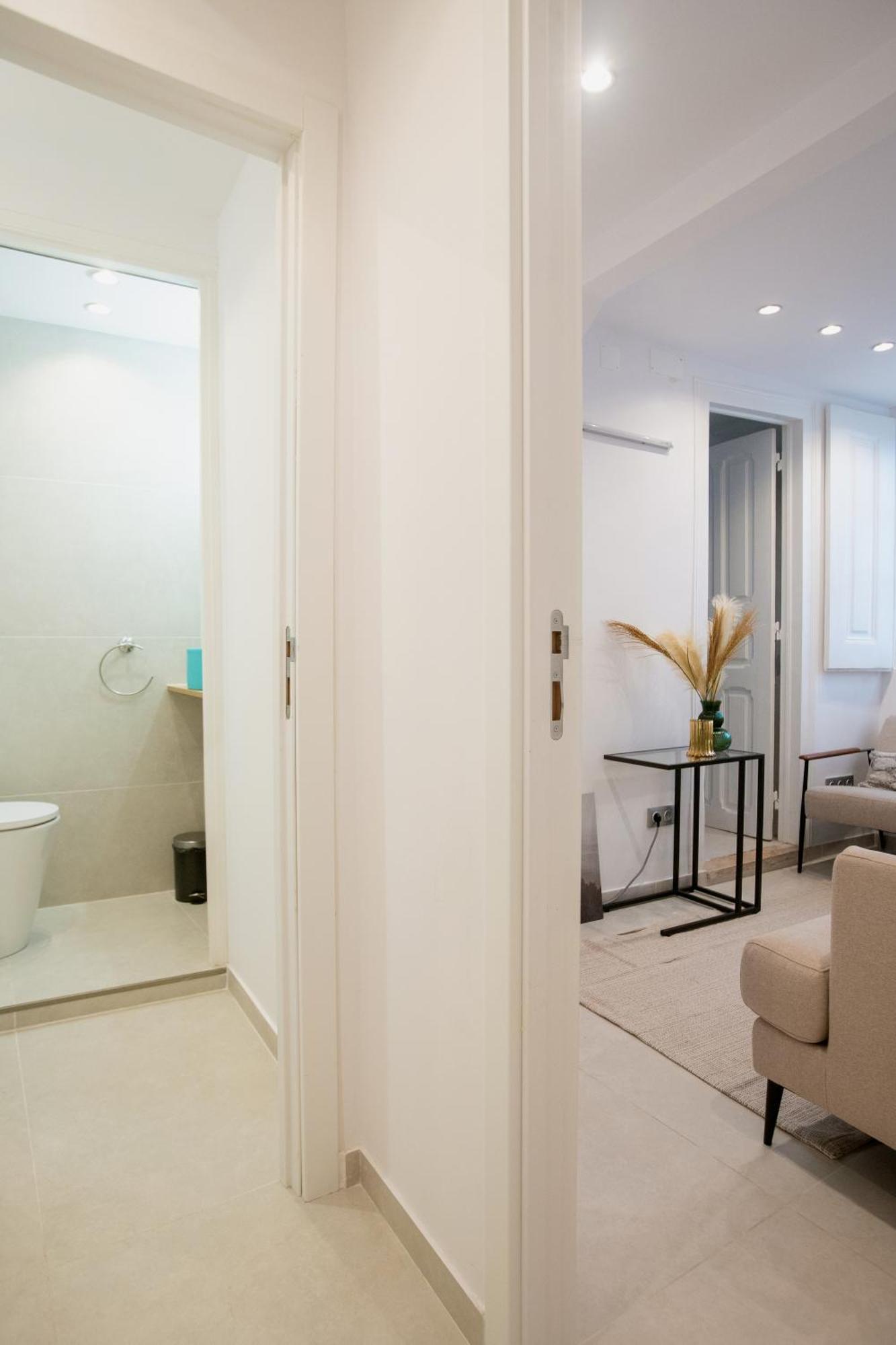 Chic 1bed Retreat In Bairro Alto