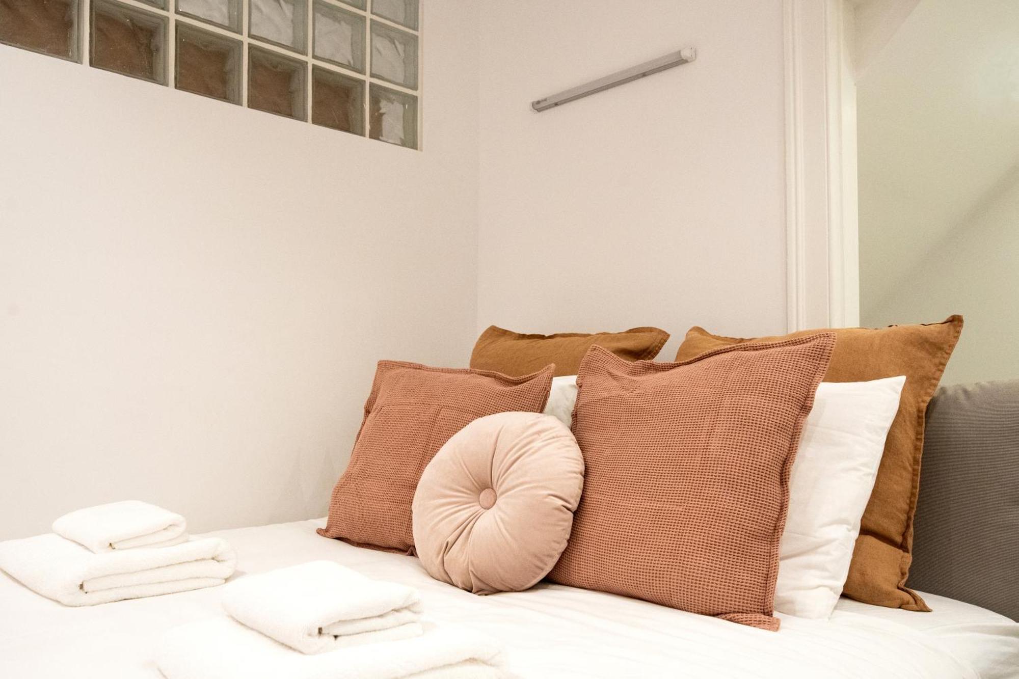 Chic 1bed Retreat In Bairro Alto Apartment *